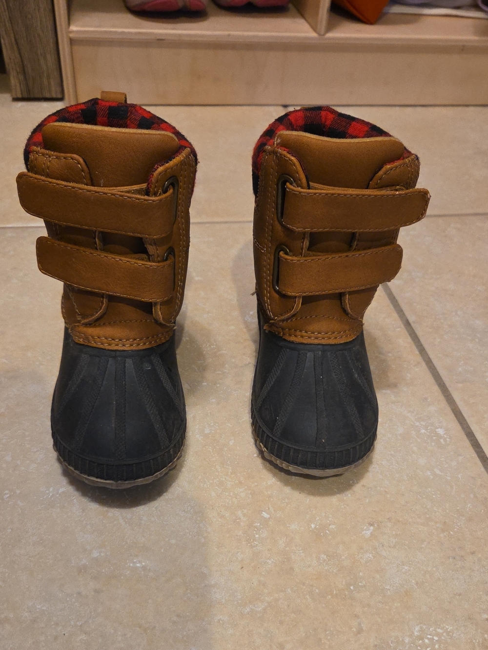 Gap Duck Boots